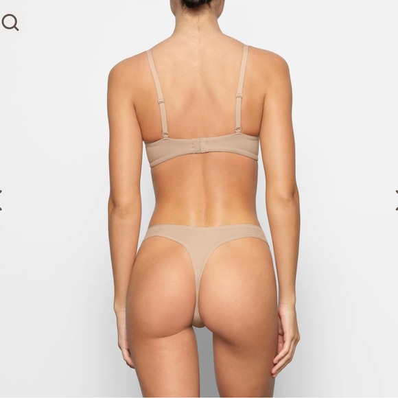 SKIMS FITS EVERYBODY T-SHIRT BRA 36DD NWT color: clay - Picture 3 of 6